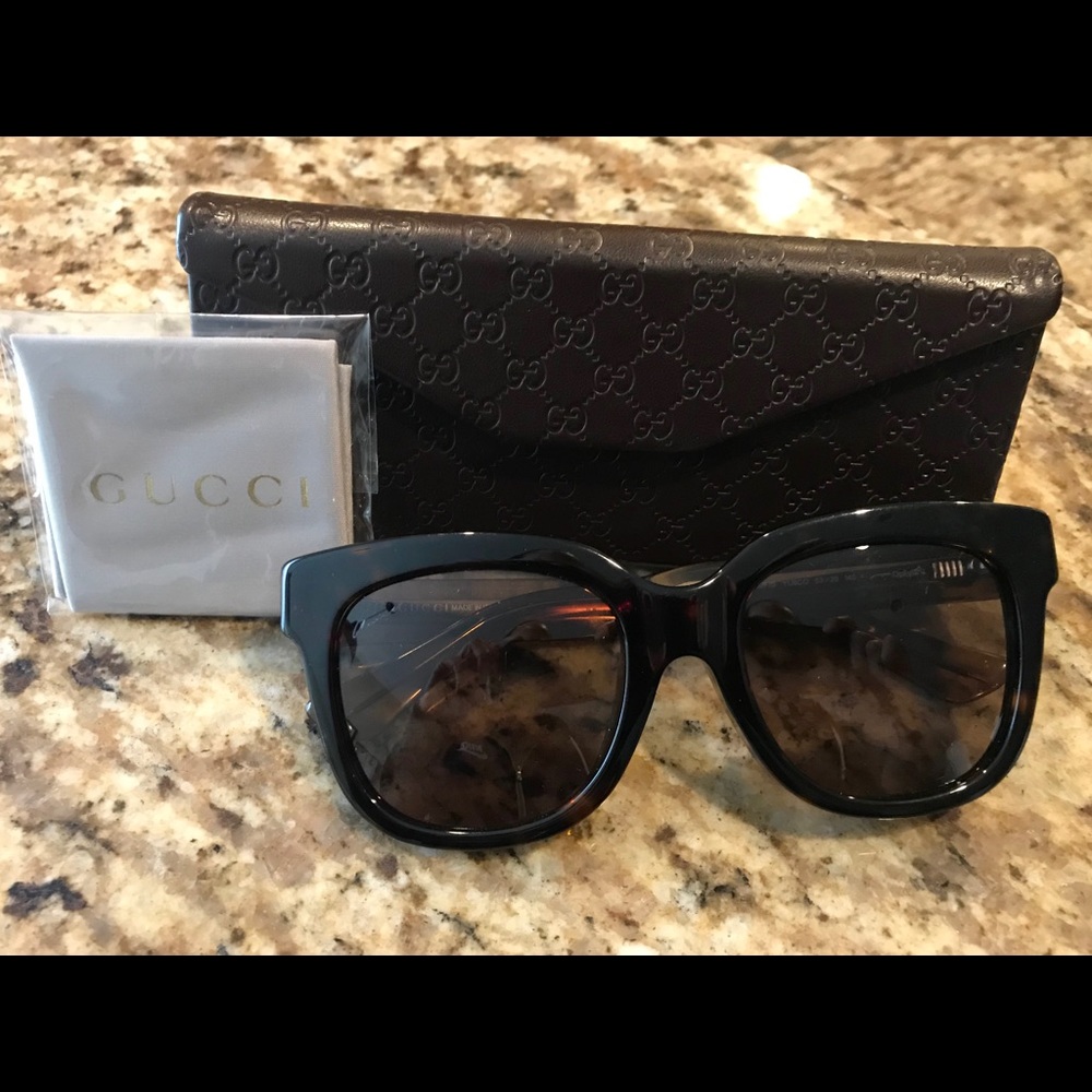 Gucci Sunglasses - Style #3756